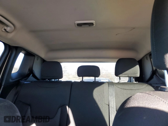 2015 Jeep Renegade Latitude with VIN ZACCJBBH2FPB80612, listed as a Copart auction lot 43328085 with 158,162 mi miles and Salvage Title. Bid and sale history available at carsss.com. Image 10.