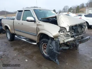 2006 Toyota Tundra SR5 with VIN 5TBBT44196S485151, listed as a IAAI auction lot 41714921 with 179,213 mi miles. Bid and sale history available at carsss.com. Image 1.