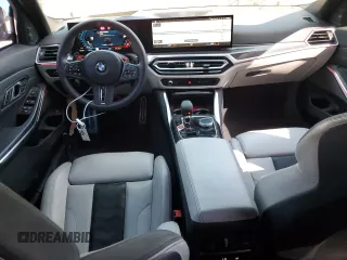 2024 BMW M3 Competition xDrive z VIN WBS43AY04RFT37132, wystawiony jako Copart lot #47122355 z przebiegiem 12 976 mil mil oraz Szkody całkowita. Historia ofert i sprzedaży dostępna na DreamBid. Obrazek 8.