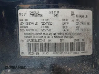 1997 Jeep Cherokee SE z VIN 1J4FJ28S3VL573144, wystawiony jako IAAI lot #41965201 z przebiegiem 298 276 mil mil oraz . Historia ofert i sprzedaży dostępna na DreamBid. Obrazek 9.