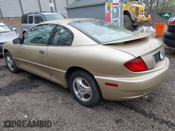 2005 Pontiac Sunfire with VIN 3G2JB12F95S132474, listed as a IAAI auction lot 42098861 with 96,126 mi miles. Bid and sale history available at carsss.com. Image 3.