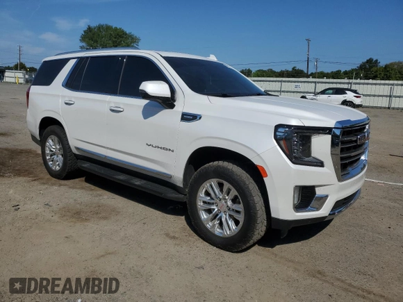2021 GMC Yukon SLT with VIN 1GKS1BKT0MR425247, listed as a Copart auction lot 69205584 with 72,952 mi miles and Salvage Title. Bid and sale history available at carsss.com. Image 4.