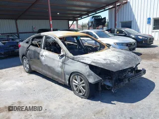 2015 Hyundai Sonata SE z VIN 5NPE24AF9FH101334, wystawiony jako IAAI lot #42140015 z przebiegiem Nie podano mil oraz . Historia ofert i sprzedaży dostępna na DreamBid. Obrazek 1.