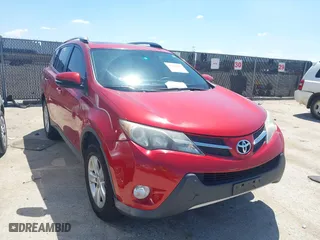 2013 Toyota RAV4 XLE with VIN 2T3WFREV0DW058161, listed as a IAAI auction lot 42106033 with 261,011 mi miles. Bid and sale history available at carsss.com. Image 1.