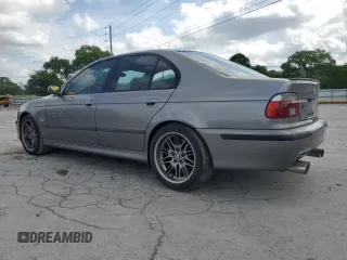 2002 BMW M5 z VIN WBSDE93422CF91970, wystawiony jako Copart lot #55524485 z przebiegiem 132 943 mil mil oraz Tytuł czysty. Historia ofert i sprzedaży dostępna na DreamBid. Obrazek 2.