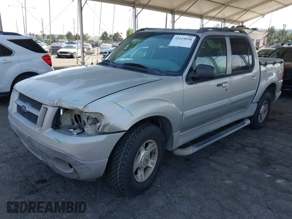 2003 Ford Explorer Sport Trac XLS с VIN 1FMZU67EX3UB37102, выставлен на аукционе IAAI как лот 42129030 с пробегом 145 919 миль миль и . История ставок и продаж доступна на DreamBid. Изображение 2.