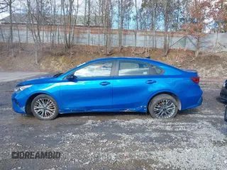 2023 Kia Forte GT-Line with VIN 3KPF54AD8PE656193, listed as a IAAI auction lot 41531171 with 39,135 mi miles. Bid and sale history available at carsss.com. Image 15.