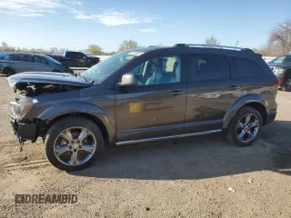 2019 Dodge Journey Crossroad z VIN 3C4PDCGGXKT746288, wystawiony jako Copart lot #53780855 z przebiegiem 106 171 mil mil oraz Szkoda całkowita • Salvage title. Historia ofert i sprzedaży dostępna na DreamBid. Obrazek 1.