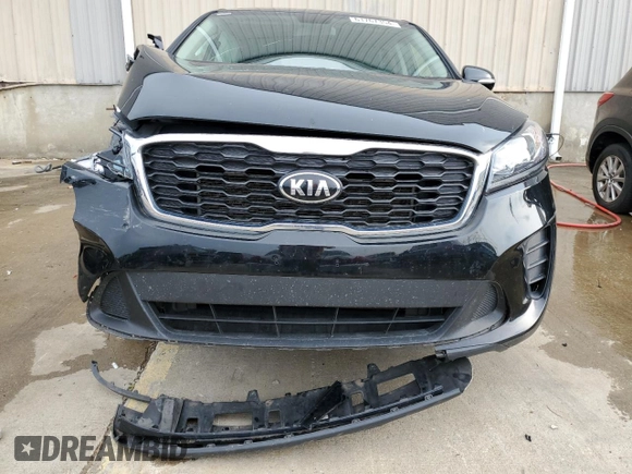 2019 Kia Sorento LX with VIN 5XYPG4A30KG578008, listed as a Copart auction lot 61767354 with 88,891 mi miles and Non Repairable. Bid and sale history available at carsss.com. Image 5.