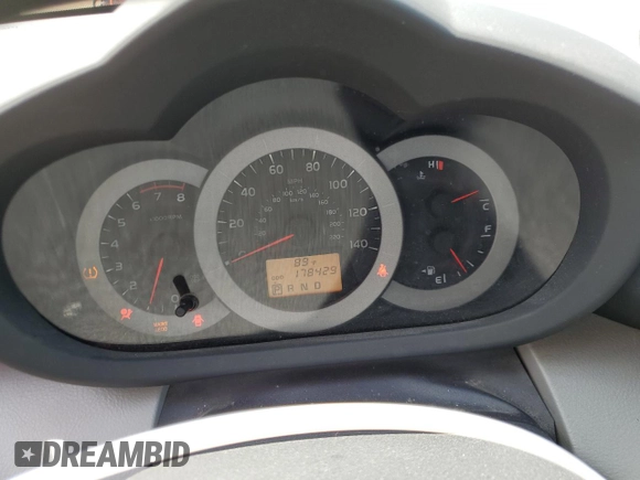 2012 Toyota RAV4 с VIN 2T3BF4DV2CW207106, выставлен на аукционе Copart как лот 64365605 с пробегом 178 429 миль миль и Списание • Salvage title. История ставок и продаж доступна на DreamBid. Изображение 9.