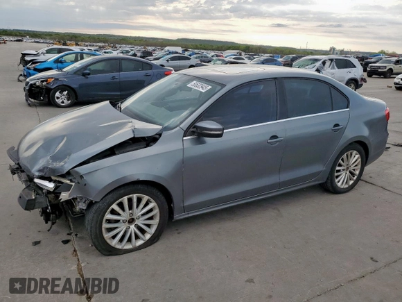 2011 Volkswagen Jetta SEL z VIN 3VWLX7AJXBM362116, wystawiony jako Copart lot #50632945 z przebiegiem 205 371 mil mil oraz Szkoda całkowita • Salvage title. Historia ofert i sprzedaży dostępna na DreamBid. Obrazek 1.