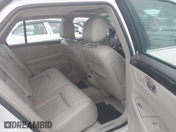 2008 Cadillac DTS 1SA z VIN 1G6KD57Y48U110756, wystawiony jako IAAI lot #41553056 z przebiegiem 67 930 mil mil oraz . Historia ofert i sprzedaży dostępna na DreamBid. Obrazek 8.