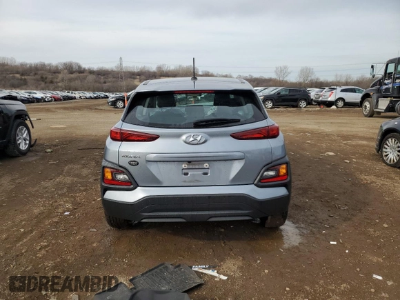 2020 Hyundai Kona SE with VIN KM8K12AA8LU559216, listed as a Copart auction lot 50093685 with 32,118 mi miles and Salvage Title. Bid and sale history available at carsss.com. Image 6.