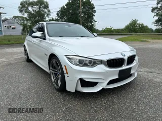 2015 BMW M3 z VIN WBS3C9C57FP803591, wystawiony jako Copart lot #60759945 z przebiegiem 183 101 mil mil oraz Czysty tytuł • Clean title. Historia ofert i sprzedaży dostępna na DreamBid. Obrazek 1.