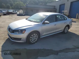 2015 Volkswagen Passat Wolfsburg Edition with VIN 1VWAT7A38FC076440, listed as a Copart auction lot 63204385 with 86,831 mi miles and Salvage title. Bid and sale history available at DreamBid. Image 1.