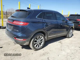 2017 Lincoln MKC Select z VIN 5LMCJ2D99HUL00633, wystawiony jako Copart lot #48498295 z przebiegiem 122 621 mil mil oraz Nie do naprawy. Historia ofert i sprzedaży dostępna na DreamBid. Obrazek 3.