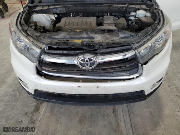 2015 Toyota Highlander Limited with VIN 5TDDKRFH5FS097439, listed as a Copart auction lot 51521445 with 142,421 mi miles and Salvage Title. Bid and sale history available at carsss.com. Image 12.
