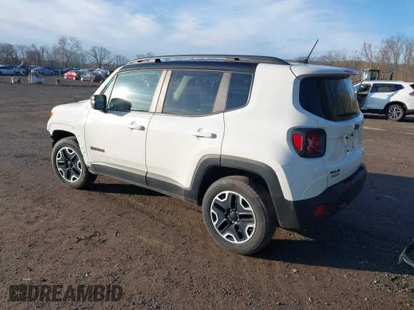 2017 Jeep Renegade Deserthawk z VIN ZACCJBCBXHPG50494, wystawiony jako IAAI lot #41858069 z przebiegiem 98 174 mil mil oraz . Historia ofert i sprzedaży dostępna na DreamBid. Obrazek 3.