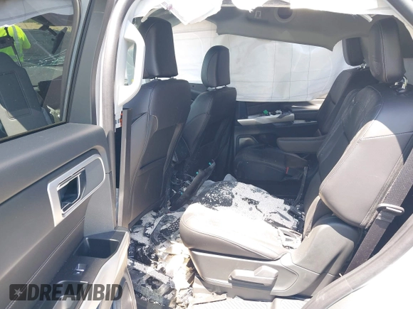 2024 Ford Explorer XLT с VIN 1FMSK7DH7RGA54617, выставлен на аукционе IAAI как лот 42208093 с пробегом Не указан миль и . История ставок и продаж доступна на DreamBid. Изображение 8.