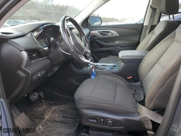 2018 Chevrolet Traverse LT Cloth with VIN 1GNERGKW1JJ162163, listed as a Copart auction lot 45451655 with 117,006 mi miles and Clean Title. Bid and sale history available at carsss.com. Image 7.