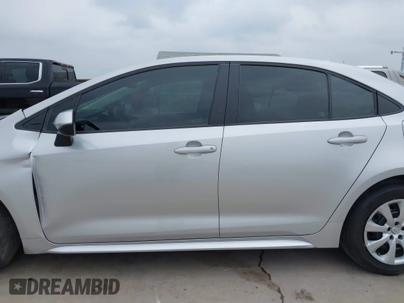 2023 Toyota Corolla LE z VIN 5YFB4MDE5PP077487, wystawiony jako IAAI lot #41787681 z przebiegiem 19 831 mil mil oraz . Historia ofert i sprzedaży dostępna na DreamBid. Obrazek 14.