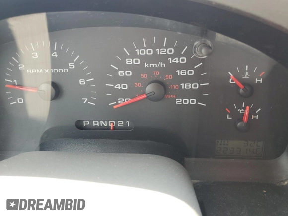 2007 Ford F-150 XLT with VIN 1FTPX14557FA51121, listed as a Copart auction lot 63959045 with 229,314 mi miles and Salvage title. Bid and sale history available at DreamBid. Image 9.
