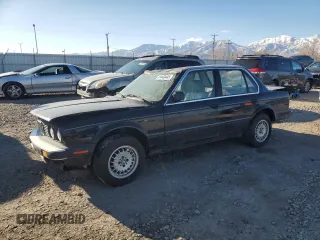 1986 BMW 3 Series z VIN WBAAE5404G1505733, wystawiony jako Copart lot #41440445 z przebiegiem 208 538 mil mil oraz Szkoda całkowita • Salvage title. Historia ofert i sprzedaży dostępna na DreamBid. Obrazek 1.