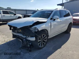 2019 Volvo XC90 Momentum with VIN YV4102CK2K1425064, listed as a Copart auction lot 47680165 with 61,836 mi miles and Salvage Title. Bid and sale history available at carsss.com. Image 1.