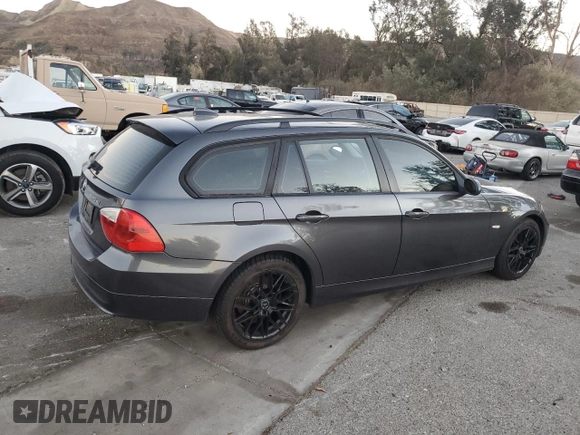 2006 BMW 3 Series 325xi с VIN WBAVT13576AV98386, выставлен на аукционе Copart как лот 81520954 с пробегом 362 557 миль миль и Списание • Salvage title. История ставок и продаж доступна на DreamBid. Изображение 3.
