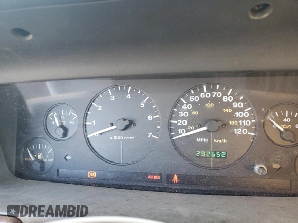 1997 Jeep Grand Cherokee Limited with VIN 1J4GZ78Y8VC737860, listed as a Copart auction lot 72981354 with 292,652 mi miles and Salvage Title. Bid and sale history available at carsss.com. Image 9.