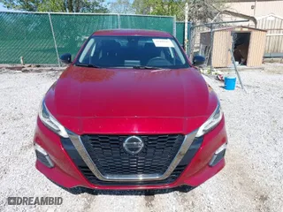 2022 Nissan Altima 2.5 SR with VIN 1N4BL4CV4NN333297, listed as a IAAI auction lot 41989507 with 48,197 mi miles. Bid and sale history available at carsss.com. Image 12.