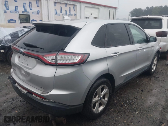 2015 Ford Edge SE z VIN 2FMTK4G84FBC18732, wystawiony jako IAAI lot #40458954 z przebiegiem 145 045 mil mil oraz . Historia ofert i sprzedaży dostępna na DreamBid. Obrazek 4.