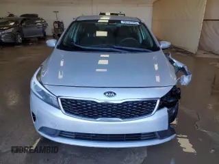 2018 Kia Forte LX with VIN 3KPFK4A77JE227332, listed as a Copart auction lot 88167205 with 87,225 mi miles and Salvage Title. Bid and sale history available at carsss.com. Image 5.