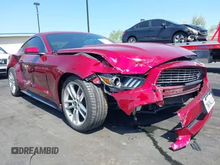 2016 Ford Mustang EcoBoost z VIN 1FA6P8THXG5252914, wystawiony jako IAAI lot #42184803 z przebiegiem 132 973 mil mil oraz . Historia ofert i sprzedaży dostępna na DreamBid. Obrazek 6.