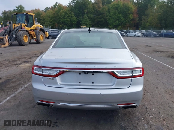 2019 Lincoln Continental Select with VIN 1LN6L9TK2K5606176, listed as a IAAI auction lot 40445548 with 32,327 mi miles. Bid and sale history available at carsss.com. Image 16.
