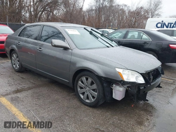2007 Toyota Avalon XL with VIN 4T1BK36BX7U238496, listed as a IAAI auction lot 41706820 with 162,027 mi miles. Bid and sale history available at carsss.com. Image 1.