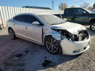 2013 Buick LaCrosse Premium 1 с VIN 1G4GG5E35DF229881, выставлен на аукционе Copart как лот 81287064 с пробегом 122 635 миль миль и Списание • Salvage title. История ставок и продаж доступна на DreamBid. Изображение 4.