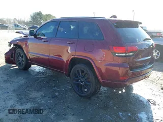2018 Jeep Grand Cherokee Laredo E with VIN 1C4RJFAG2JC252366, listed as a IAAI auction lot 41742000 with 135,050 mi miles and . Bid and sale history available at DreamBid. Image 3.