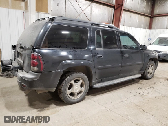 2006 Chevrolet TrailBlazer LS with VIN 1GNET16S666146766, listed as a Copart auction lot 46708035 with 138,111 mi miles and Salvage Title. Bid and sale history available at DreamBid. Image 3.