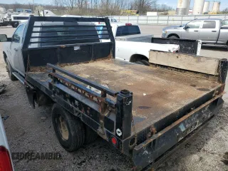 2018 Ram 3500 Tradesman z VIN 3C7WRTCL3JG188679, wystawiony jako Copart lot #43623095 z przebiegiem Nie podano mil oraz Szkody całkowita. Historia ofert i sprzedaży dostępna na DreamBid. Obrazek 2.