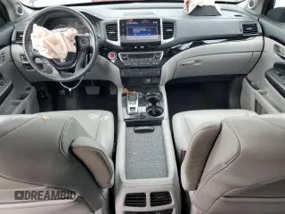 2017 Honda Pilot Touring with VIN 5FNYF6H9XHB075468, listed as a Copart auction lot 50012215 with 90,718 mi miles and Salvage Title. Bid and sale history available at carsss.com. Image 8.