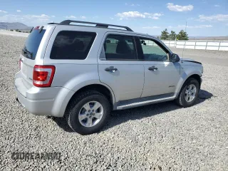 2008 Ford Escape XLT with VIN 1FMCU93178KA56040, listed as a Copart auction lot 58742955 with 151,383 mi miles and Salvage title. Bid and sale history available at DreamBid. Image 3.