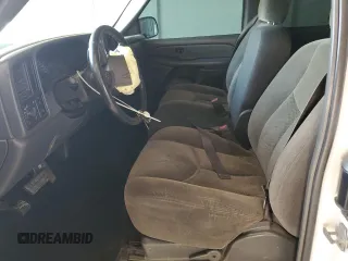 2005 Chevrolet Silverado 1500 Work Truck with VIN 1GCEC19X85Z252519, listed as a Copart auction lot 52890015 with 303,435 mi miles and Salvage Title. Bid and sale history available at DreamBid. Image 7.