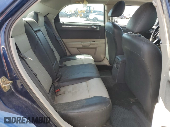 2005 Chrysler 300 with VIN 2C3JA53G05H578436, listed as a Copart auction lot 54455835 with 308,609 mi miles and Clean Title. Bid and sale history available at carsss.com. Image 10.
