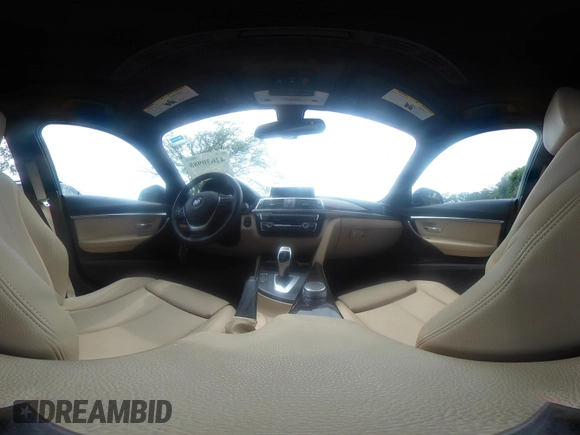 2018 BMW 3 Series 330i xDrive with VIN WBA8D9C52JA608243, listed as a IAAI auction lot 42630988 with 48,015 mi miles and . Bid and sale history available at DreamBid. Image 19.