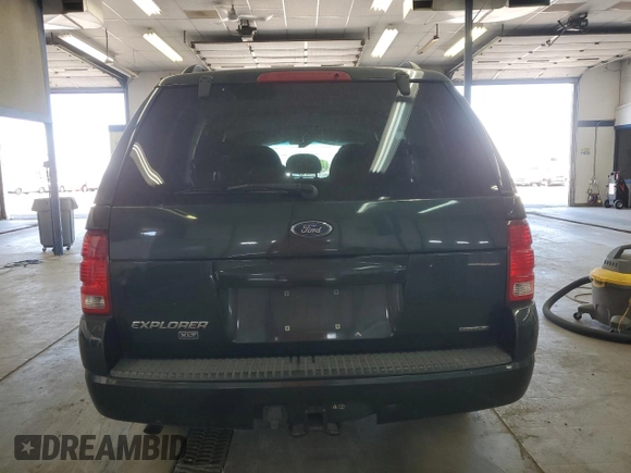 2004 Ford Explorer XLT z VIN 1FMZU73K04UA13679, wystawiony jako Copart lot #59557905 z przebiegiem 193 764 mil mil oraz Szkoda całkowita • Salvage title. Historia ofert i sprzedaży dostępna na DreamBid. Obrazek 6.