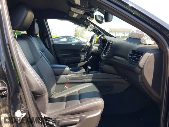 2022 Dodge Durango GT Plus with VIN 1C4RDHDG4NC130855, listed as a IAAI auction lot 41981427 with 35,254 mi miles and . Bid and sale history available at DreamBid. Image 5.