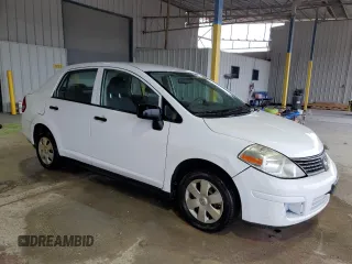 2010 Nissan Versa 1.6 with VIN 3N1CC1AP9AL389895, listed as a Copart auction lot 84609464 with 110,243 mi miles and Clean Title. Bid and sale history available at carsss.com. Image 4.