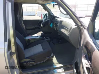 2005 Ford Ranger XLT z VIN 1FTZR45E65PA17621, wystawiony jako IAAI lot #42236835 z przebiegiem 270 409 mil mil oraz . Historia ofert i sprzedaży dostępna na DreamBid. Obrazek 5.