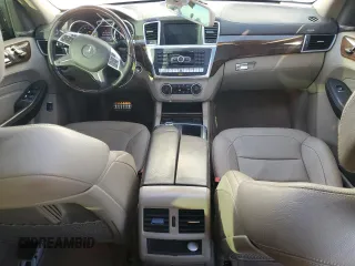 2015 Mercedes-Benz M 400 with VIN 4JGDA5GB2FA586282, listed as a Copart auction lot 85108304 with 123,808 mi miles and Salvage Title. Bid and sale history available at DreamBid. Image 8.